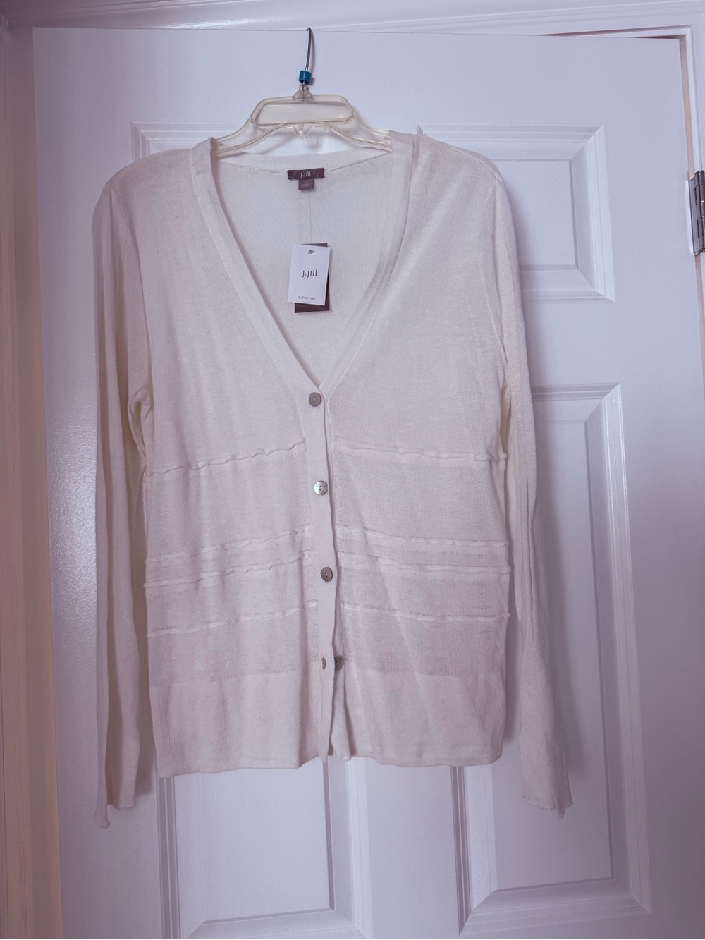 J. Jill Cream V-Neck Button Front Cardigan